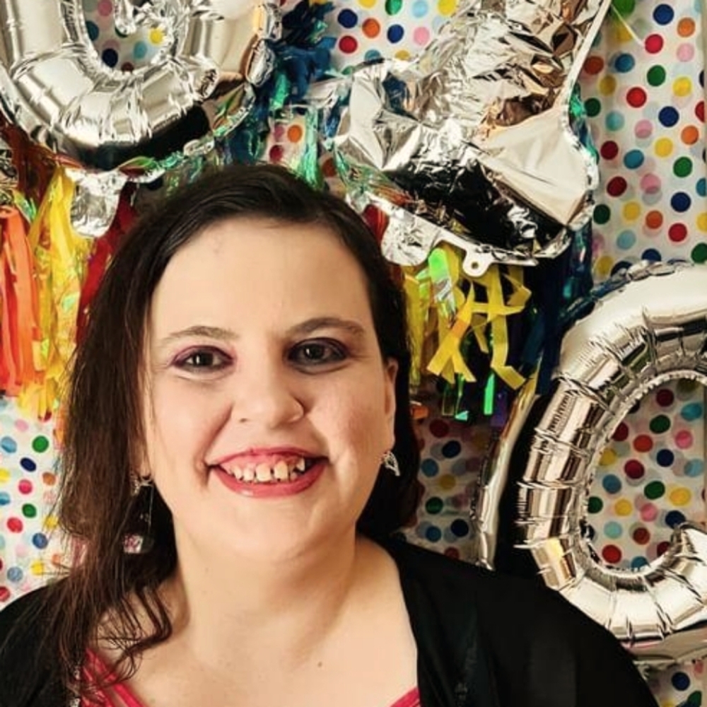 Meet your Posher, Liz